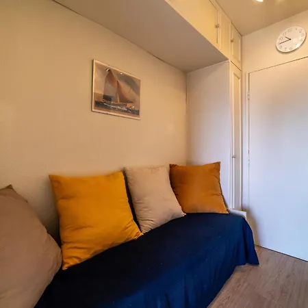 Ormarine By Interhome Appartement Le Lavandou