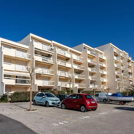 Apartment Ormarine By Interhome Le Lavandou